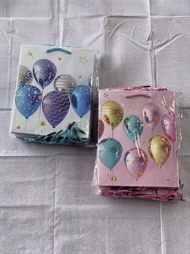 C58 Кесе украсно 12/1 Балон
Мало 280ден.