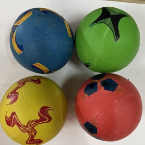 E74 Топка фудбал лиена