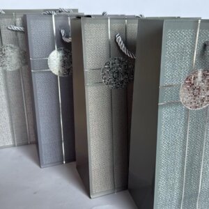 Украсни кеси микс 1/12
F21Мало-280ден(23парче)
F22Средно-420ден(35парче)
F23Големо-470ден(39парче)