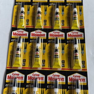 F50 Секундарен лепак 3гр (Henkel)1/12 11,6ден парче