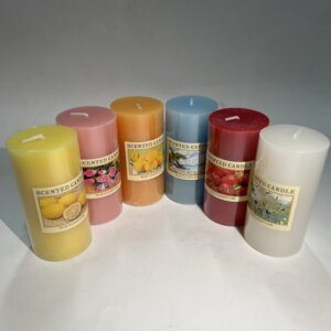 F92 Миризливи свеќи висина-10см ширина-5см