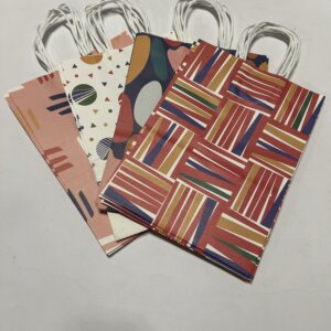 Украсно кесе 1/12 G51 (M)-18х9х25cm 200ден/ G52 (L)- 25x12x33cm 240ден G53 (XL)- 31x11x42cm 300ден